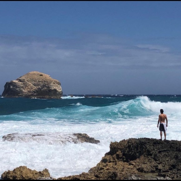 Meet your Posher, Sael - Picture 3 of 3